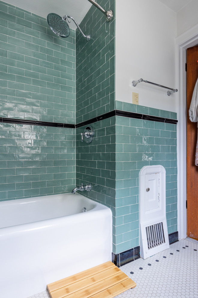 West Seattle - Bathroom - Traditional