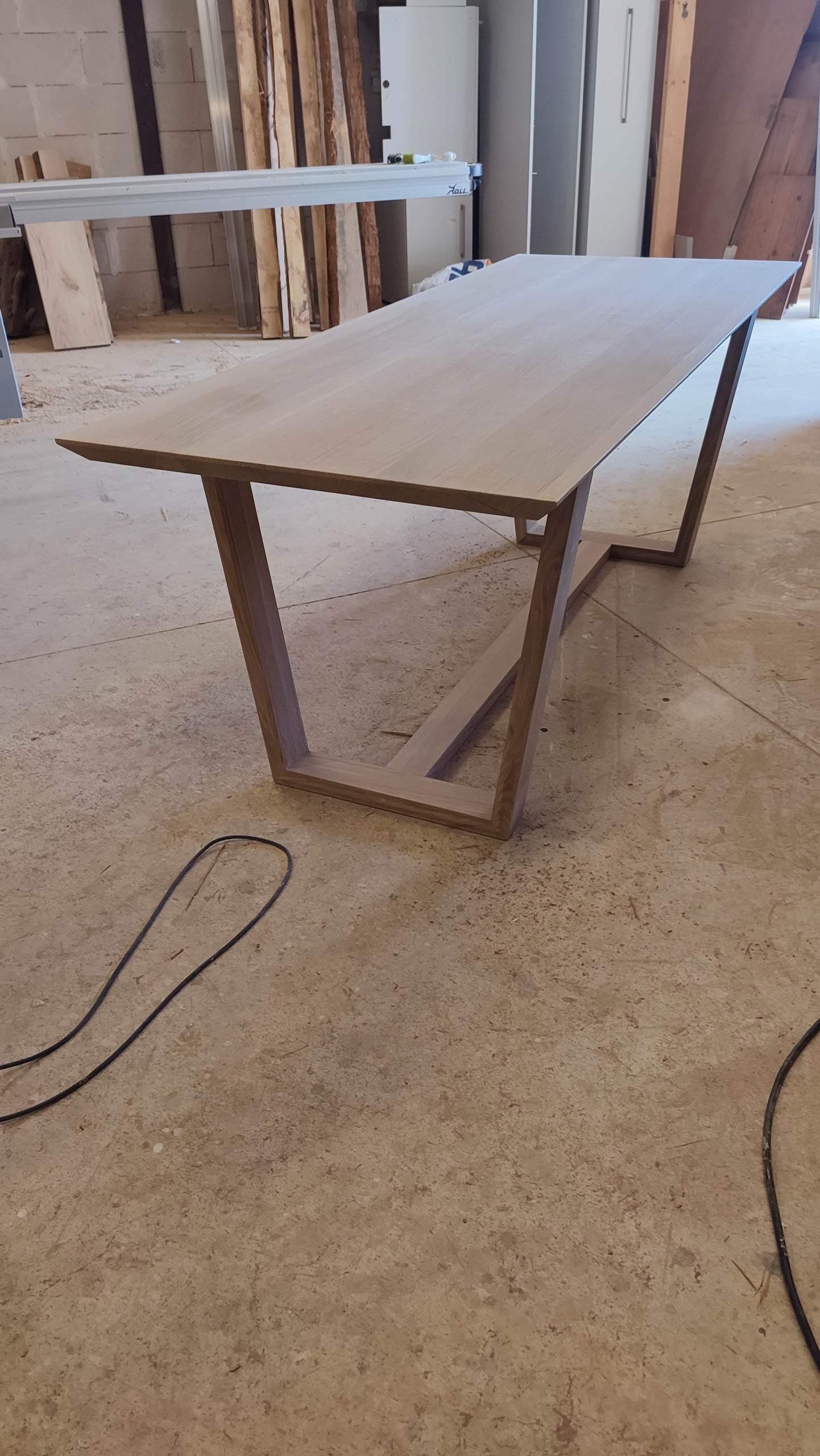 Le Muy - Conception de tables sur-mesure