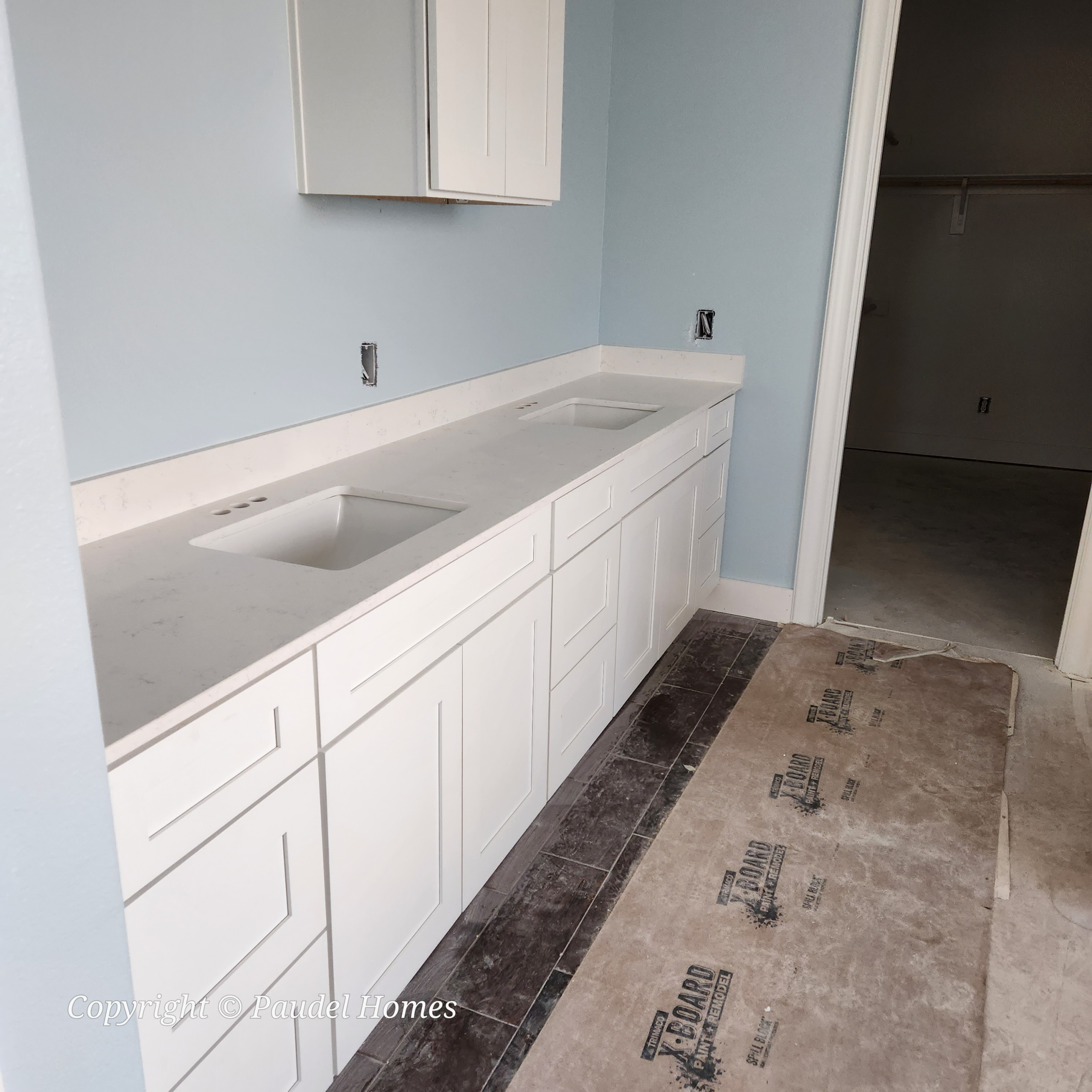 Countertop & Cabinet Custom