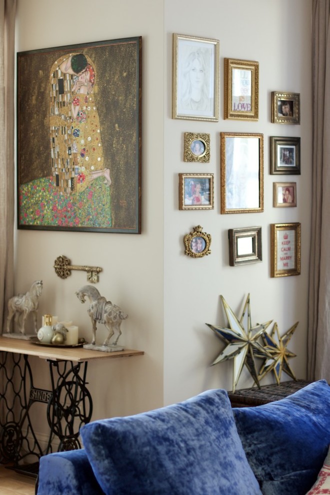 Дом на набережной