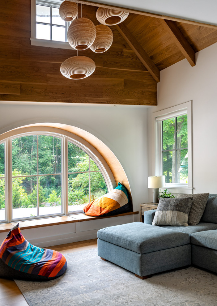 Example of a transitional home design design in Boston