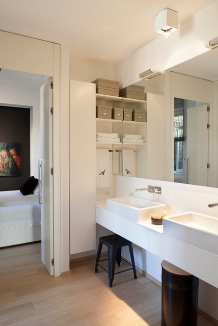 bagno contemporary-bathroom