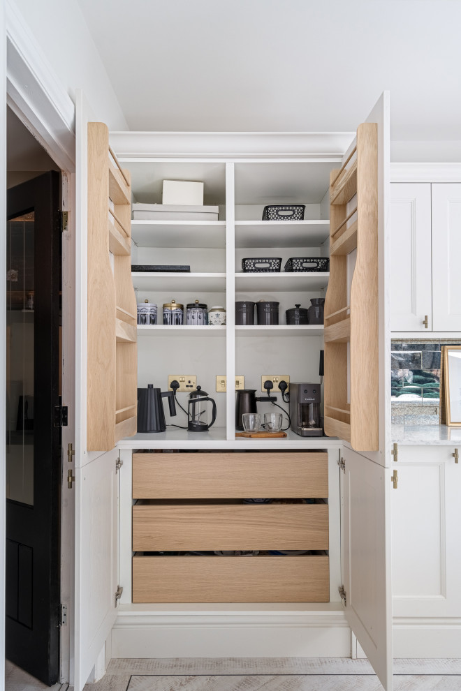 Wyncham Avenue Living Areas & Kitchen