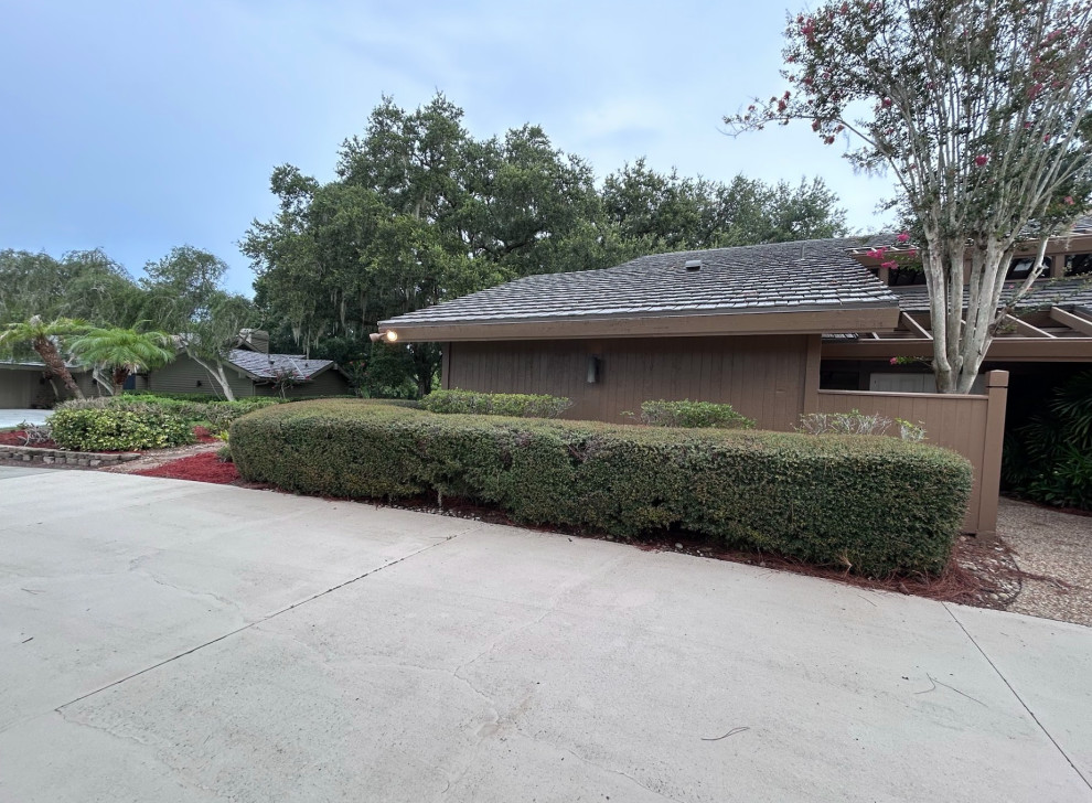 Residential Mulch & Plant Installation – Lakeland
