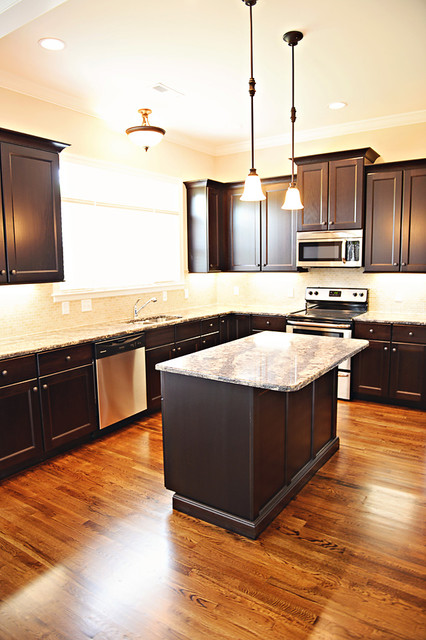 Downtown Square contemporaneo-cocina