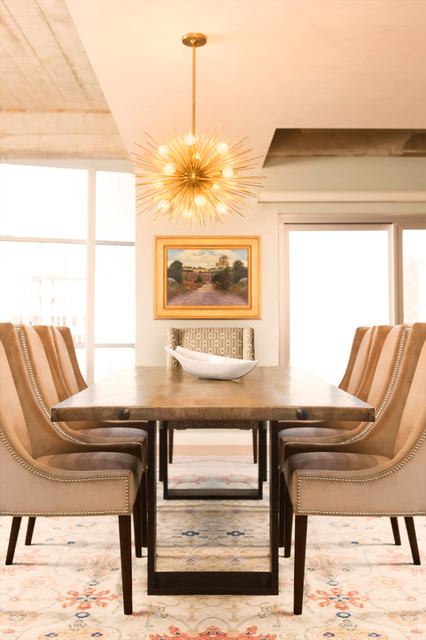 Riverfront Condo klassisch-modern-esszimmer