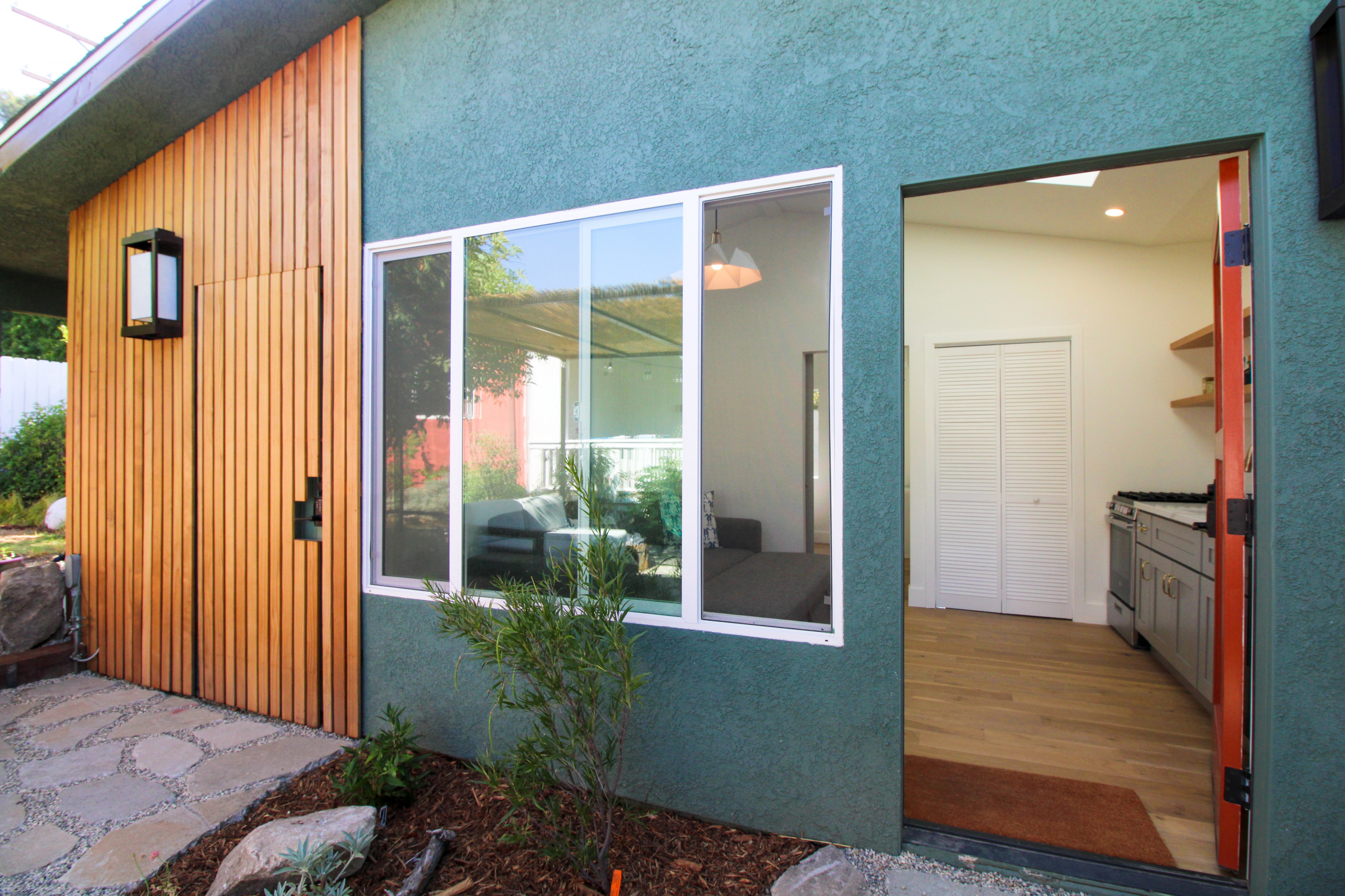 Eagle Rock, CA / Complete Accessory Dwelling Unit Build / Front Patio and Entry
