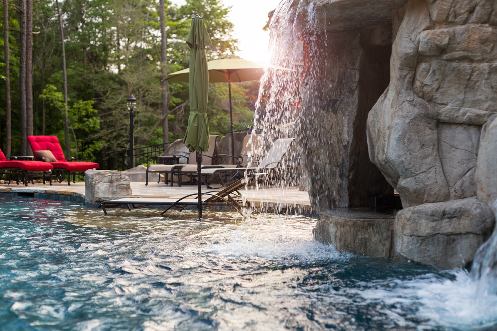 Inspiration for a rustic home design remodel in Charlotte