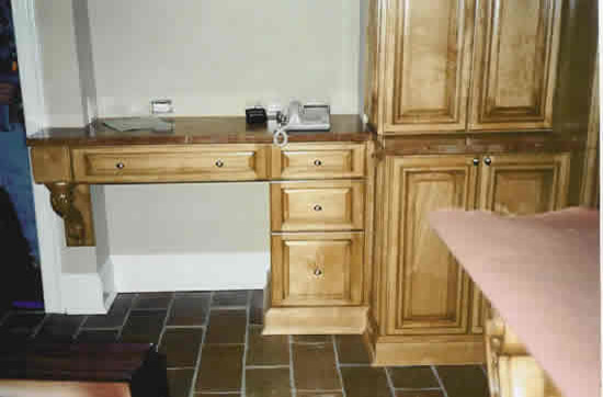 Elegant kitchen photo in New York
