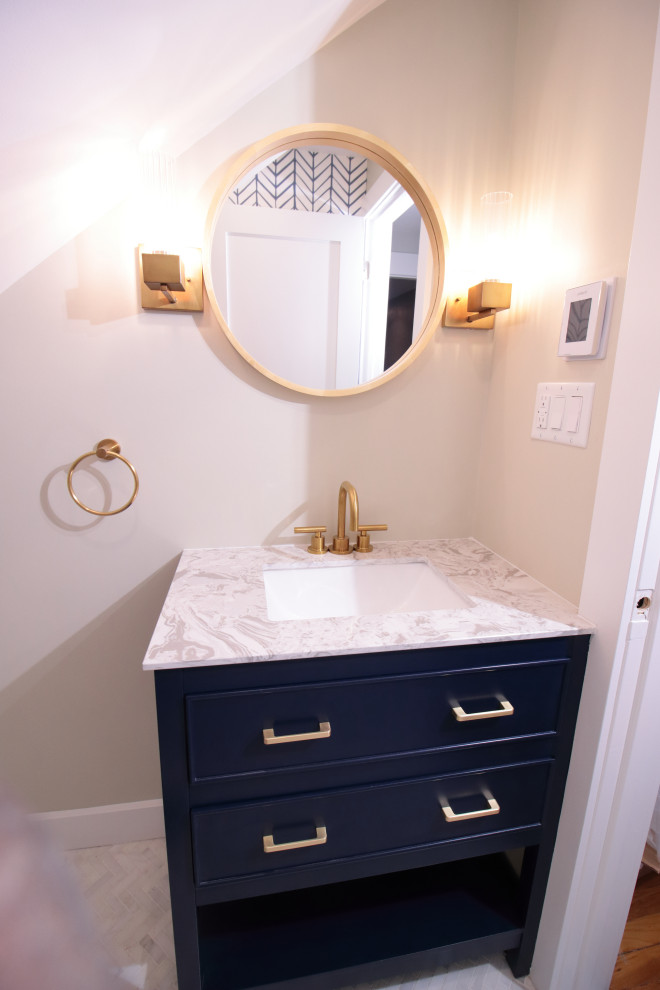 Minimalist home design photo in Boston