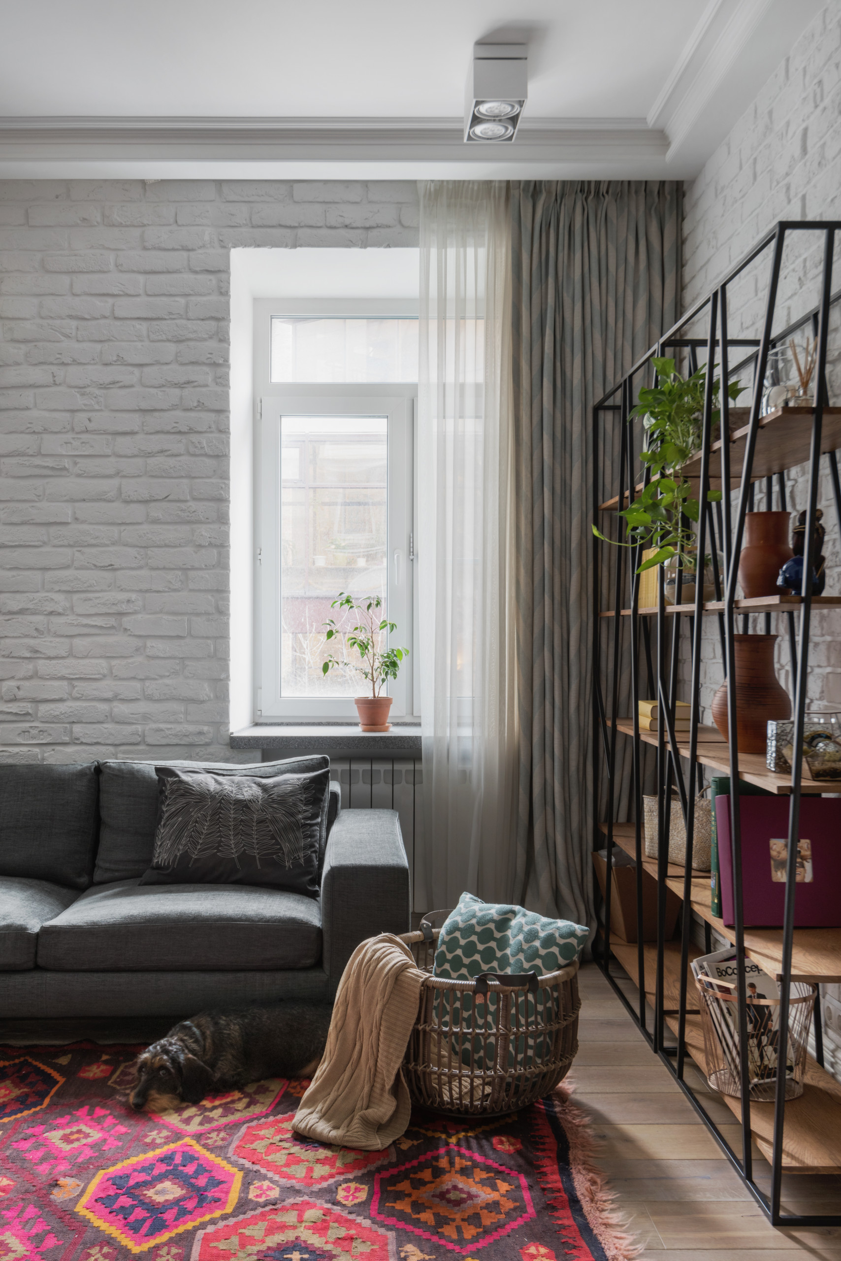 北欧スタイルのおしゃれなリビング 壁紙 のインテリア画像 75選 22年3月 Houzz ハウズ