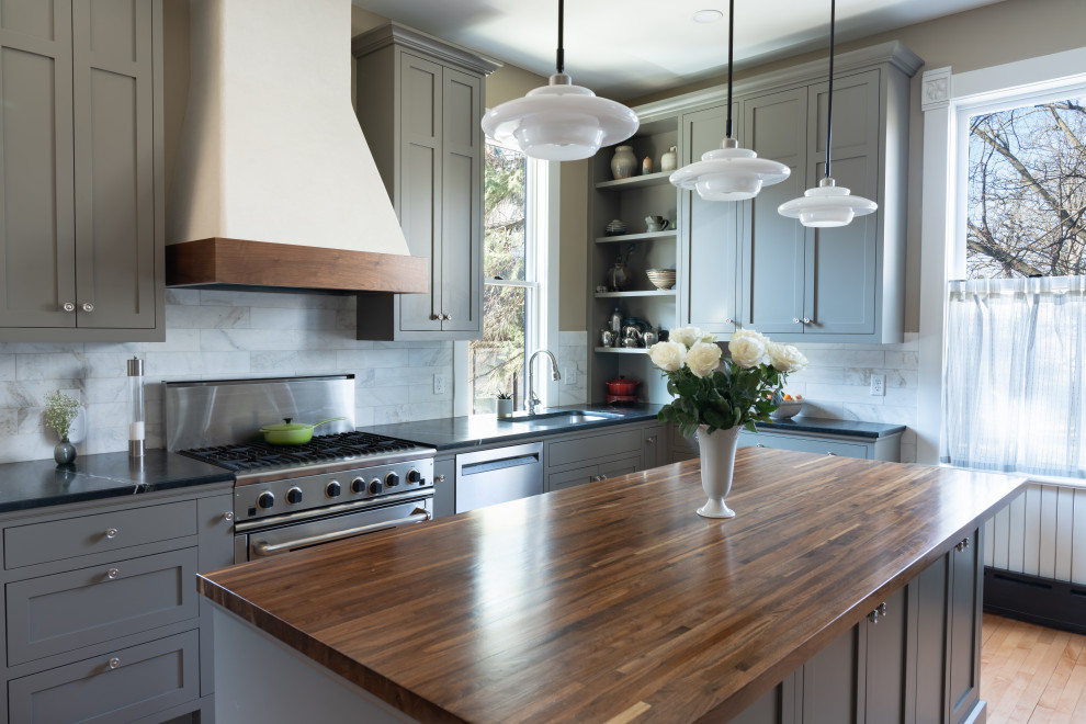 St Paul Kitchen - Traditional - Kitchen - Minneapolis - by Steven ...