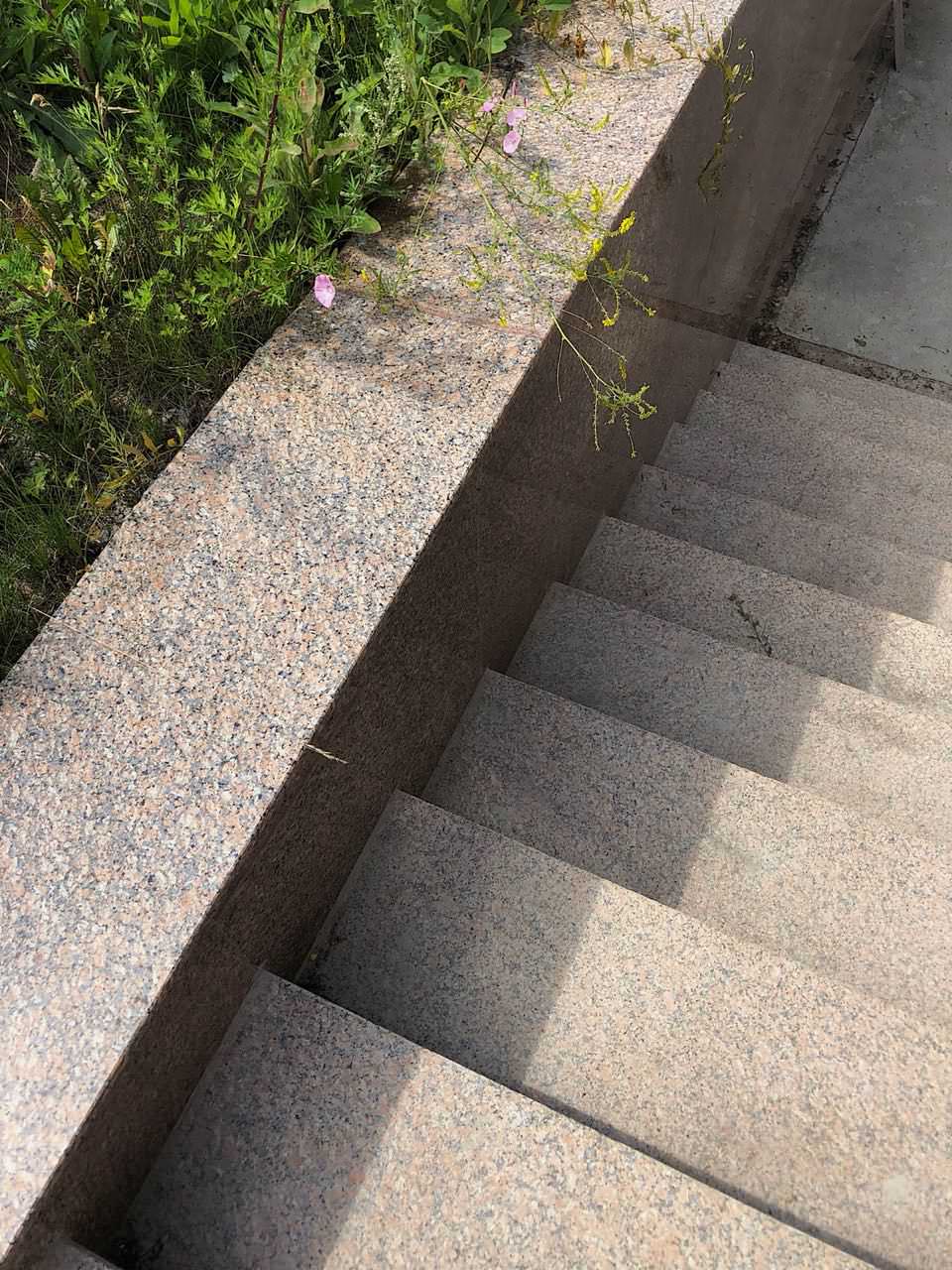 Лестница из гранита "Изабель"