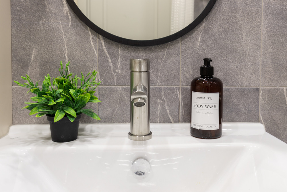 Убаюкивающий серый