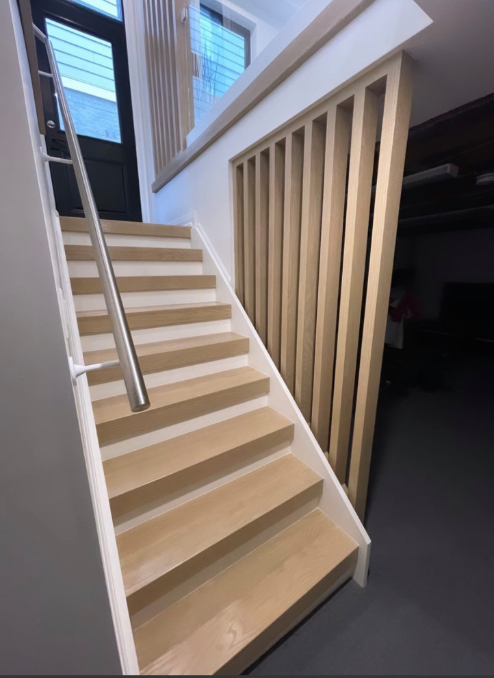 This is an example of a midcentury staircase in Toronto.