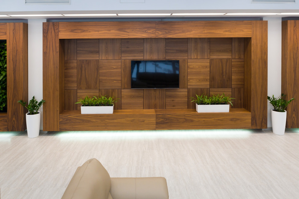 Холл и аудитория