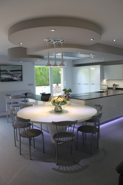Cuisine T modern-kitchen