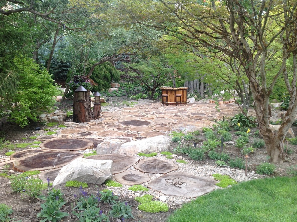 Photo of a traditional patio in Salt Lake City with no cover.