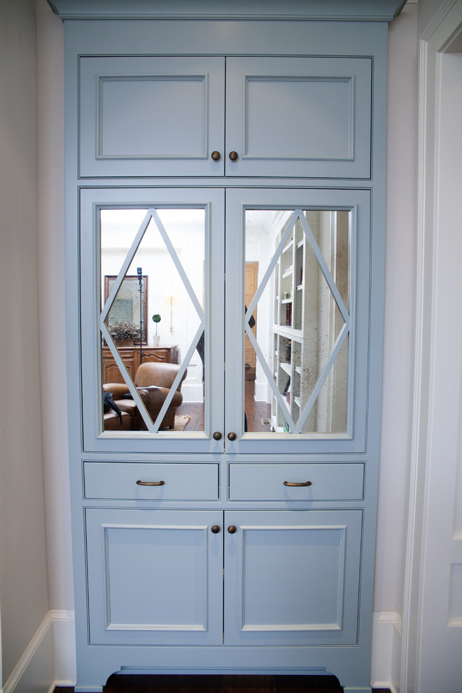 Home design - transitional home design idea in Atlanta