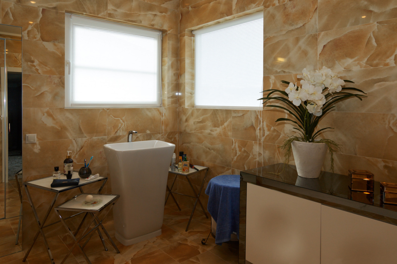 Интерьер загородного дома.