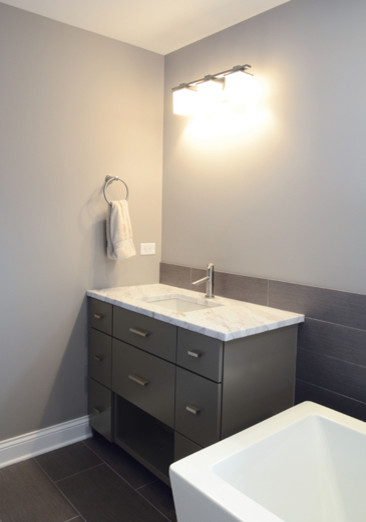 Bathroom - transitional bathroom idea in Chicago