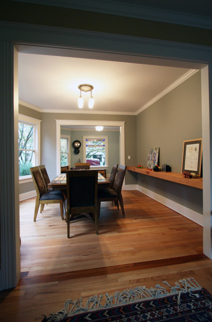 This is an example of a contemporary dining room in Portland.