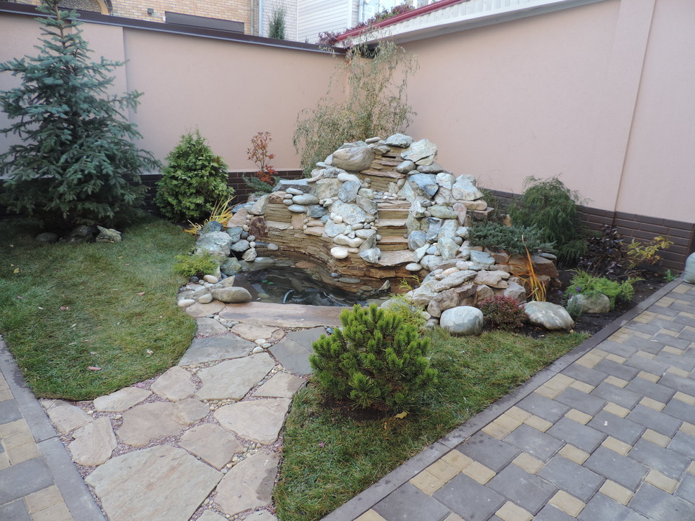 Голубой каскад