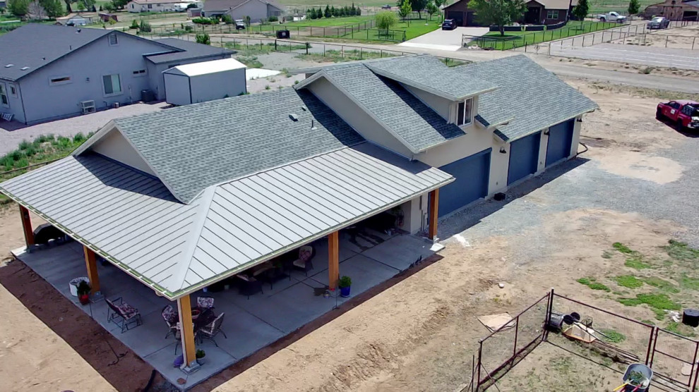 Casita and Garage