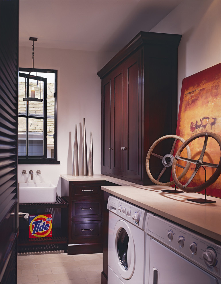 Tropical laundry room in Orange County.