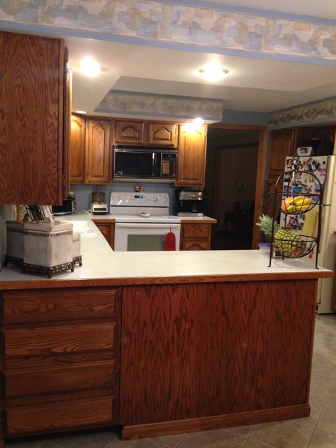 U-Shape Kitchen Before transitional