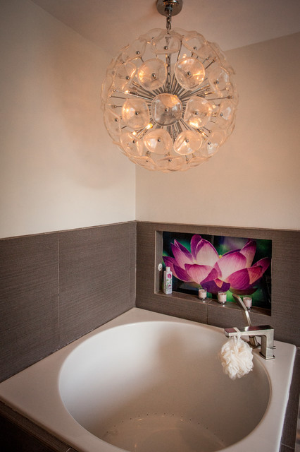 Master Bath minimalistisch-badezimmer