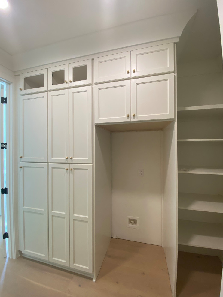 Build In's and Entertainment Centers