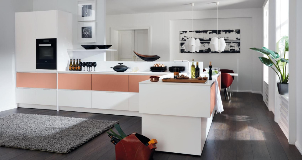 Moderne Küche in Sonstige