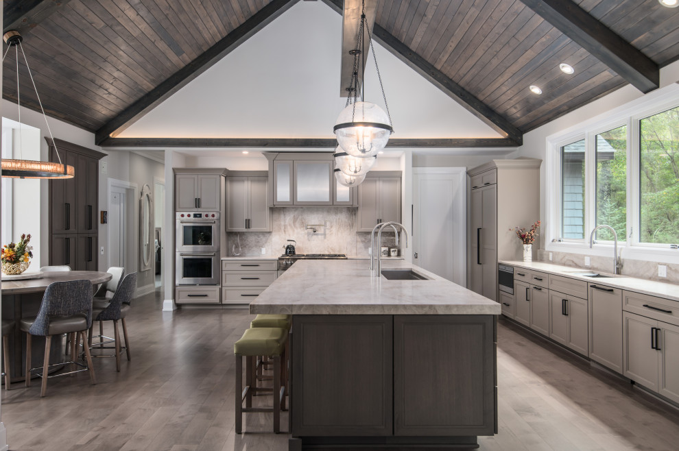 Example of a transitional kitchen design in Chicago