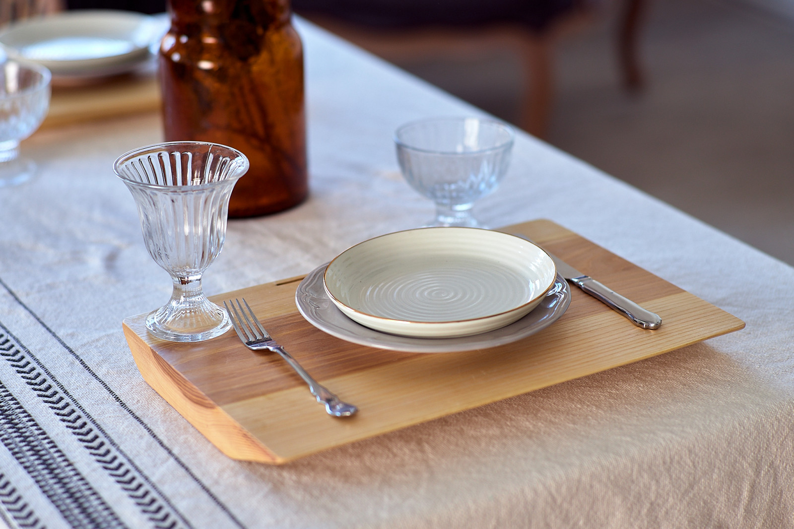 Доска для разделки, сервировки и подачи блюд