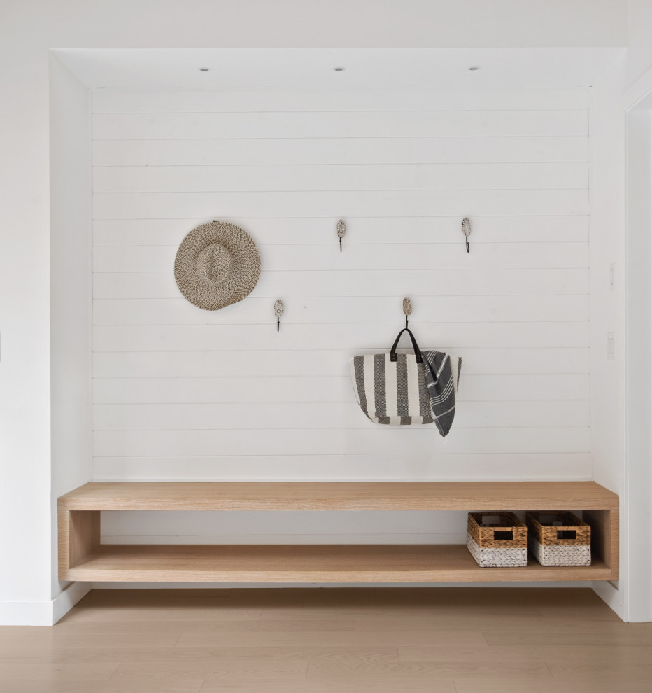 Inspiration for a scandinavian entryway in Other.