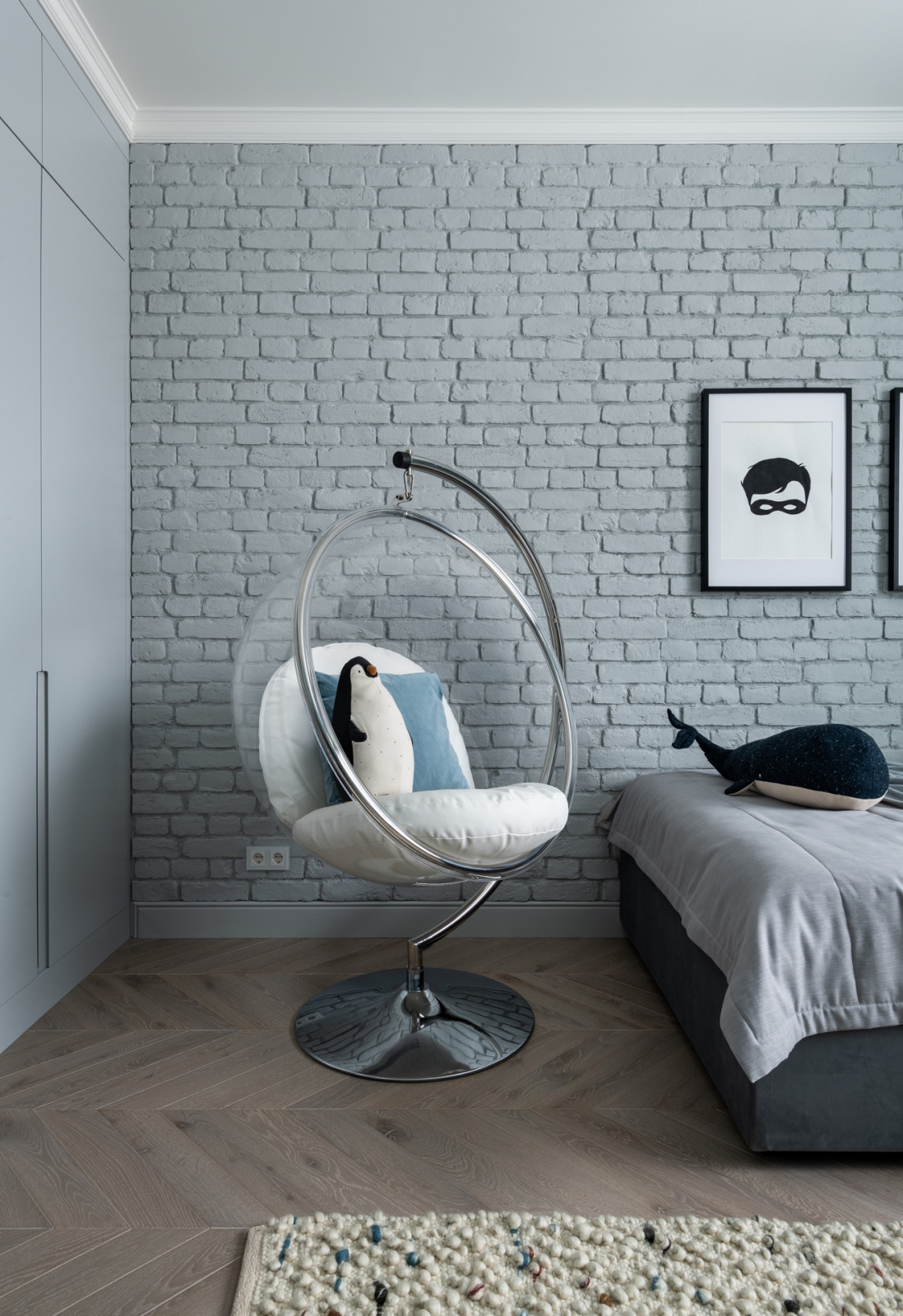 Журнал «Идеи Вашего Дома» назвал этот интерьер «обволакивающий уютом»