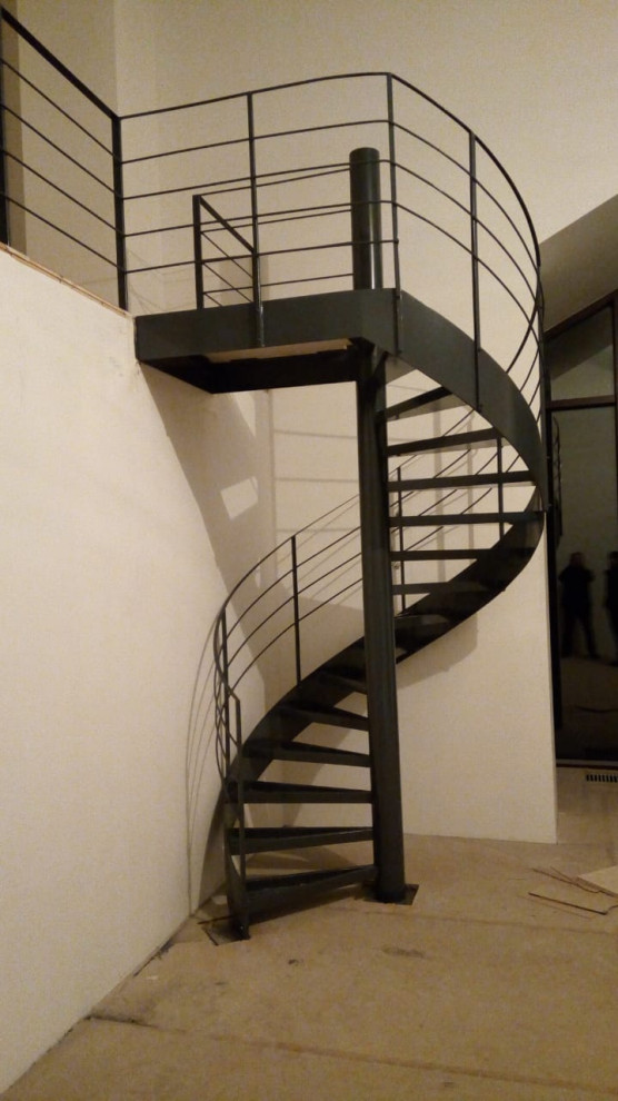 Kleine Moderne Treppe in Moskau