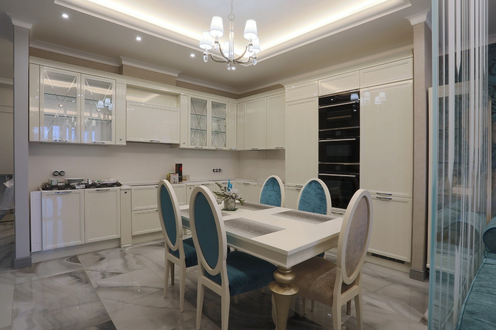 Интерьерная фотосъемка трехкомнатной квартиры на Крестовском