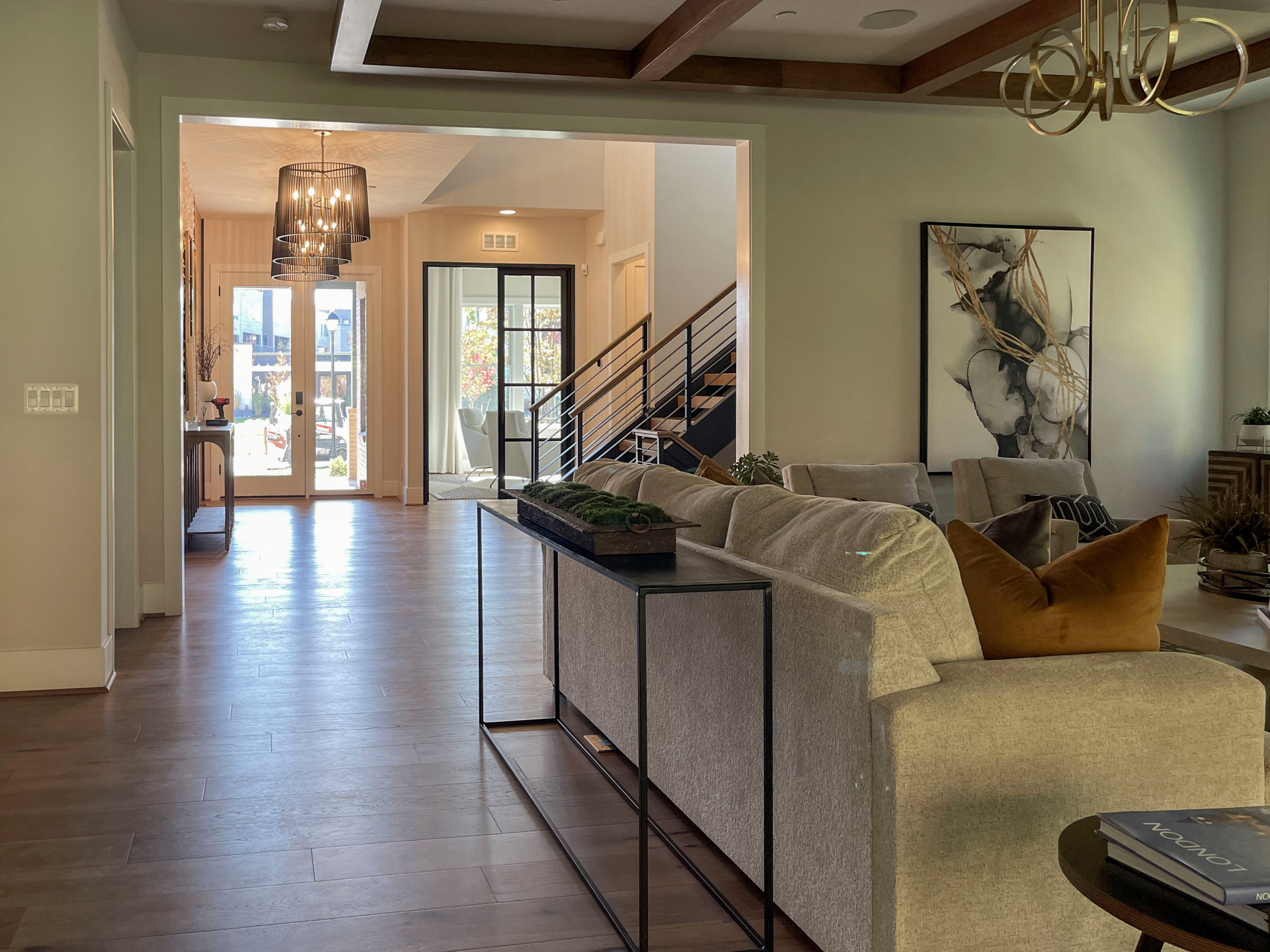113_Floating Straight- Stringers with No Risers in Contemporary Home, Bethesda M