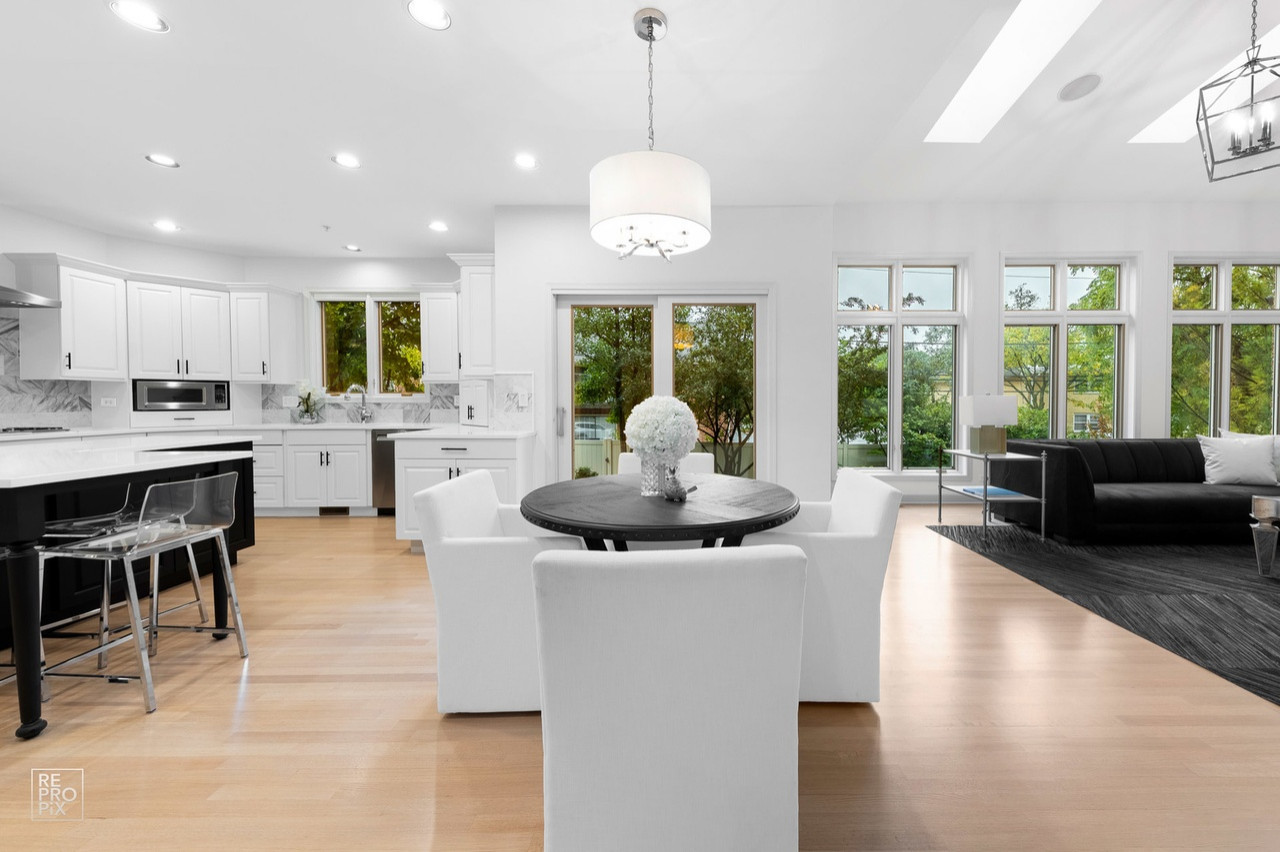 Chestnut Contemporary