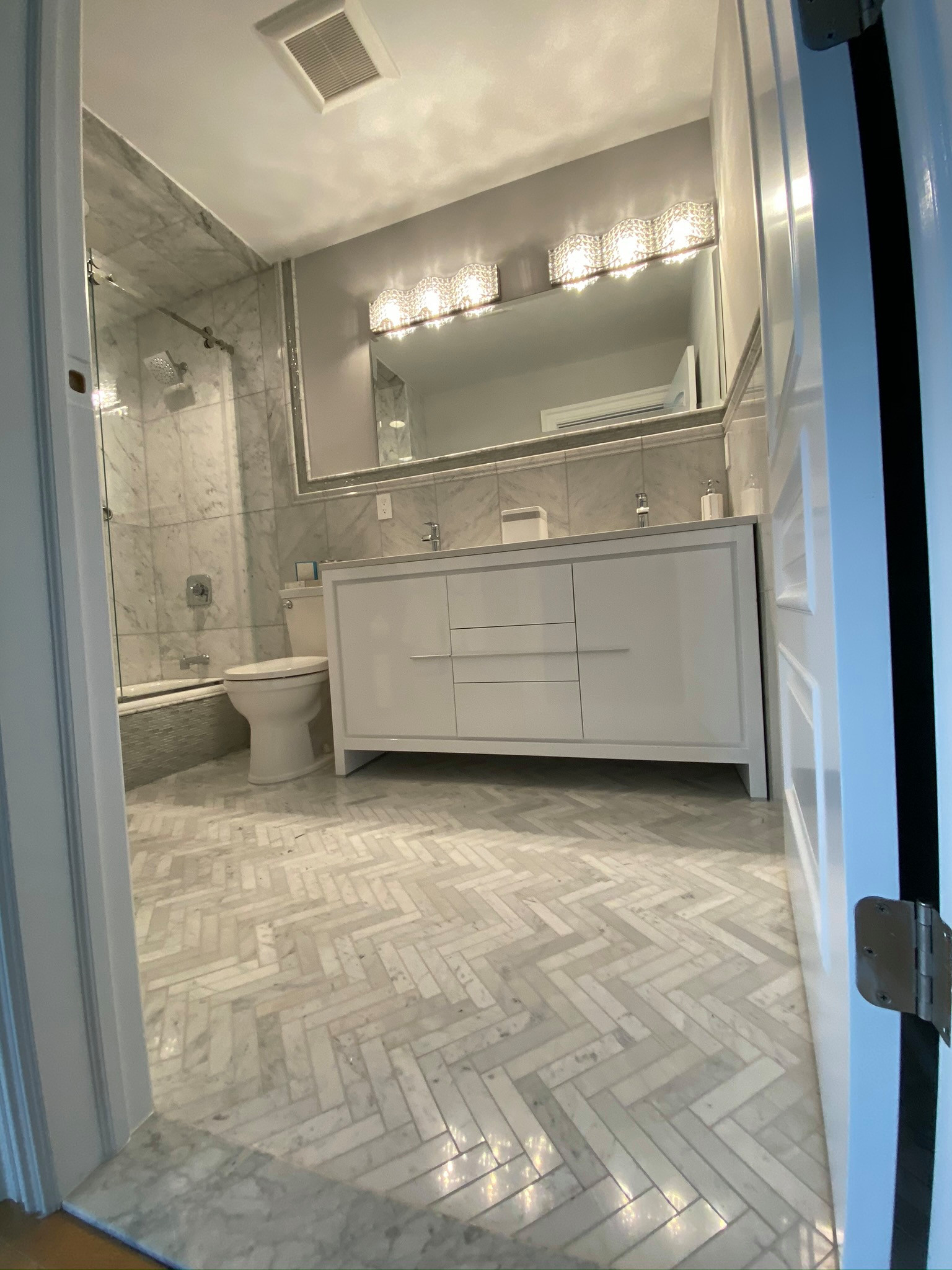 Carrera Marble bathroom