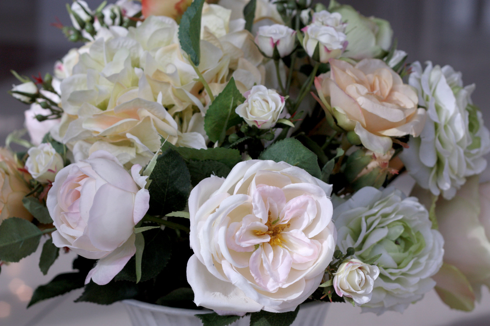 Оформление камина. Фрагмент