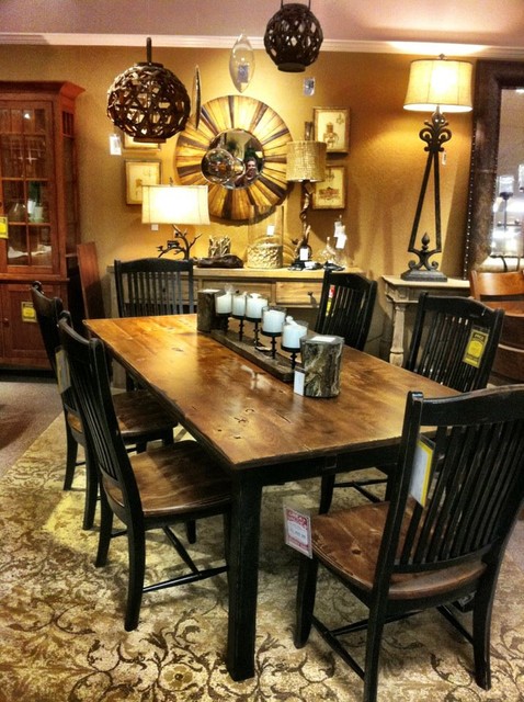 Formal Canadel Dining Set traditional-dining-room