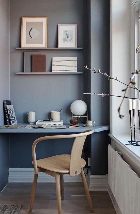 Отделка рабочего места декоративной штукатуркой