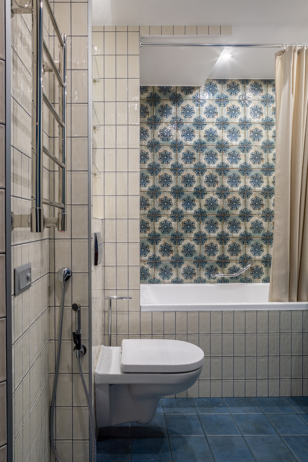 Простор и функциональность: дизайн ванной комнаты