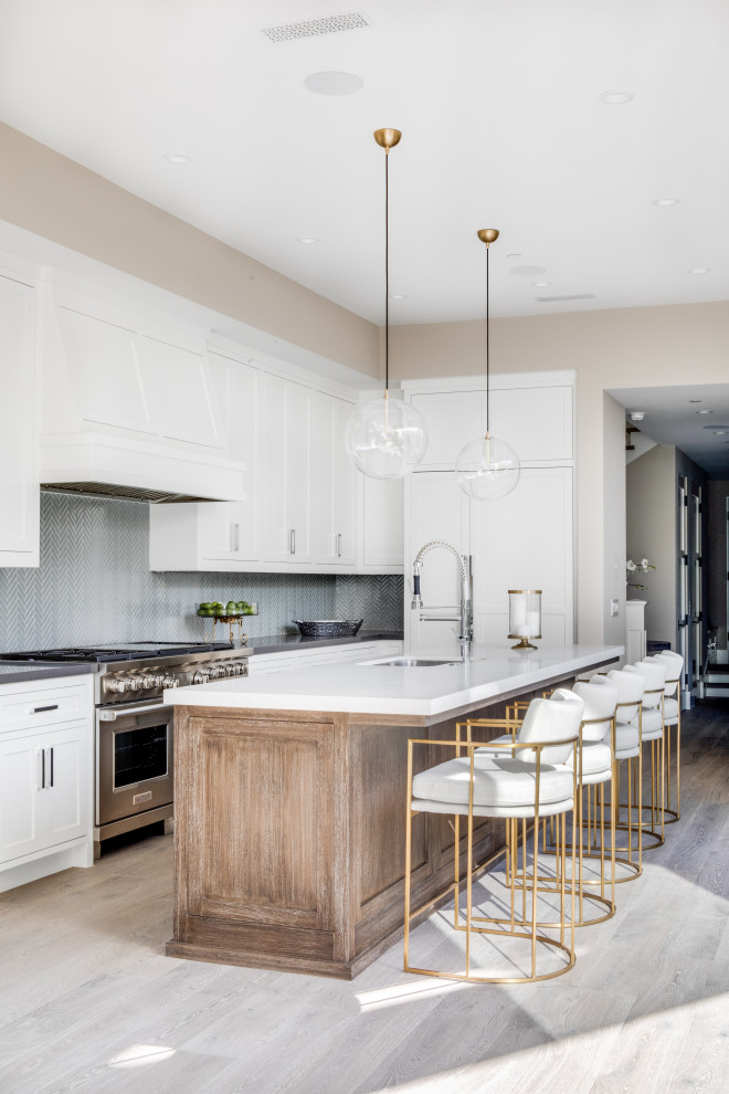 Kitchen - kitchen idea in Orange County