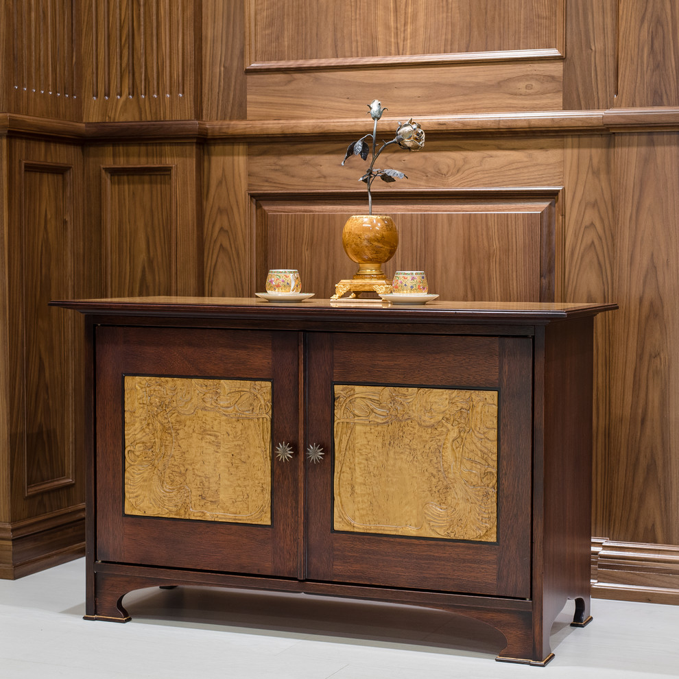 Тумба из карельской берёзы и венге. Доступна для продажи.