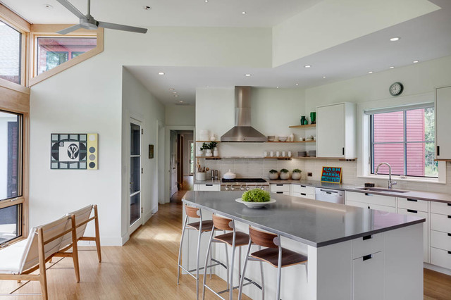 Custom Home and studios contemporary-kitchen