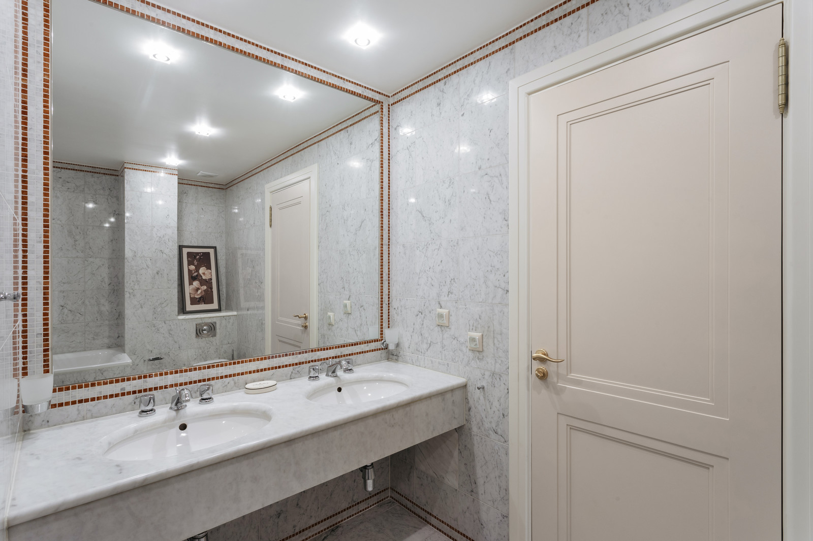 Реконструкция квартиры в классическом стиле